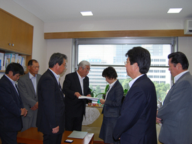 090709-3_白鷹町議会のみなさん